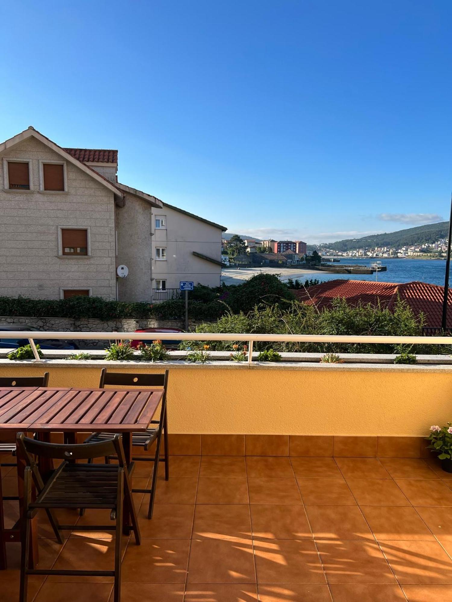 Apartamento Playa Blanca Corcubión Esterno foto